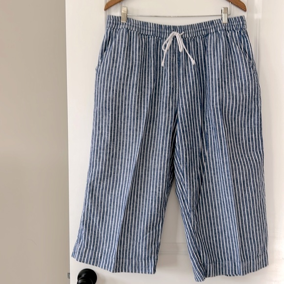beachlunchlounge Margot Striped Linen Blend Pull-On Crop Length Pants w Pockets - Picture 4 of 11
